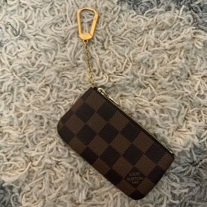 Loui Vuitton authentic key pouch